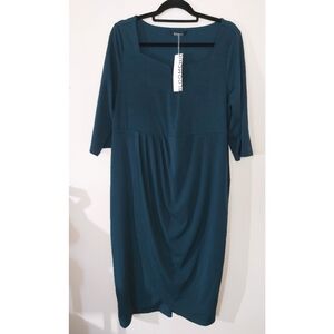 NWT Green Bloomchic Midi Dress